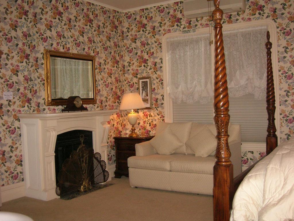 Bradford Place Bed & Breakfast Sonora