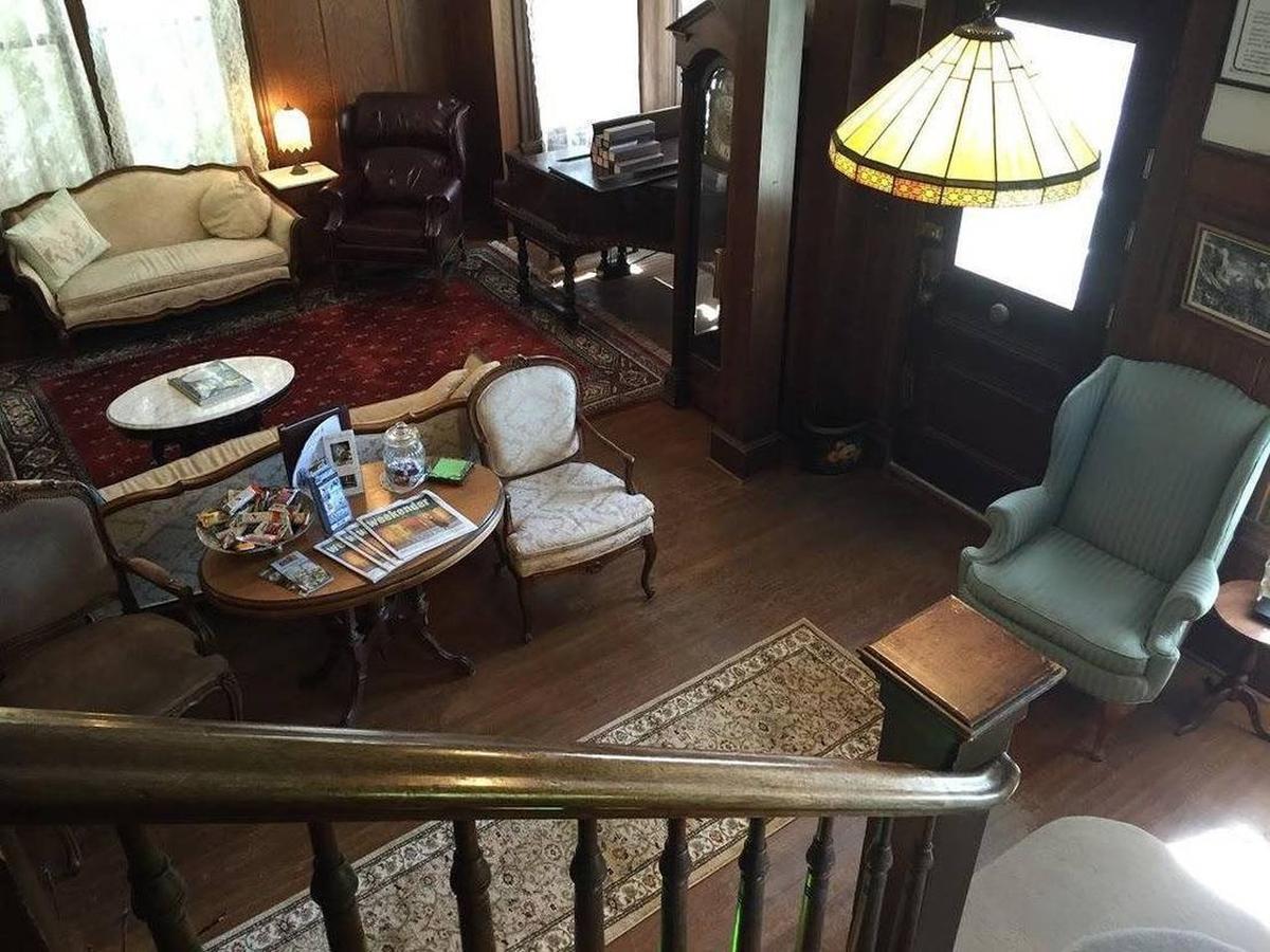 Bradford Place Bed & Breakfast 3*