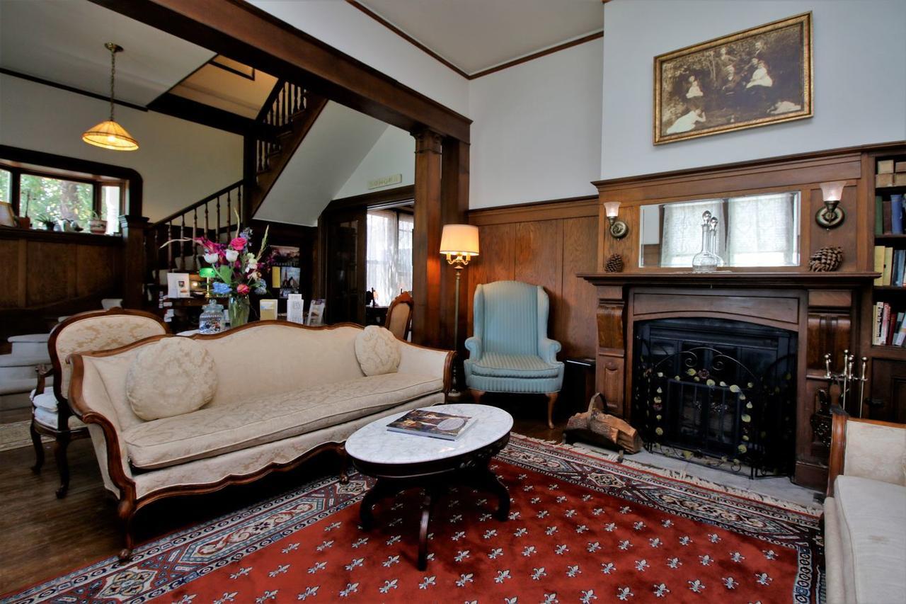 Bed & Breakfast Bradford Place 3*
