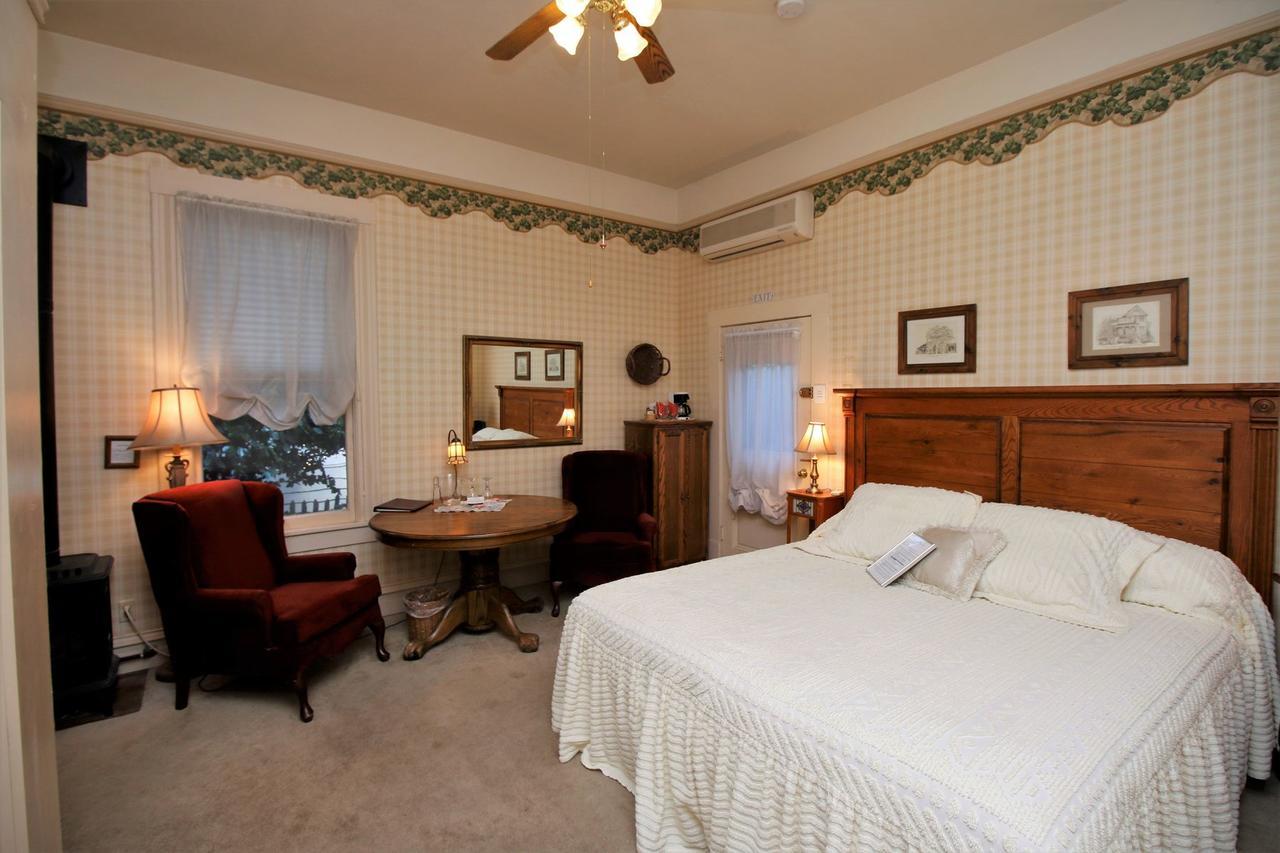 Bradford Place Bed & Breakfast 3*