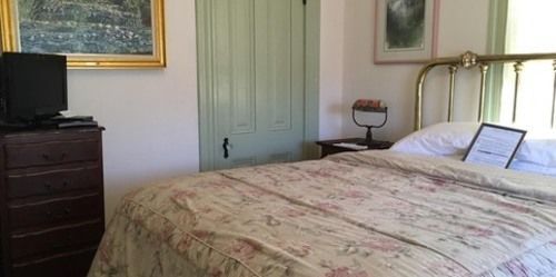 Bradford Place Bed & Breakfast 3*